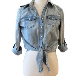Riley Denim button down Shirt  Daydream Blue Wash waist tied  Sz S